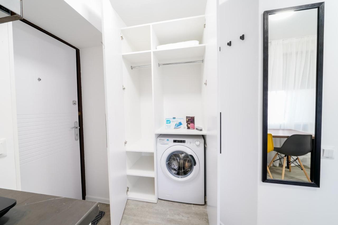 Apartment Myfreedom метро чернігівська інститут серця *